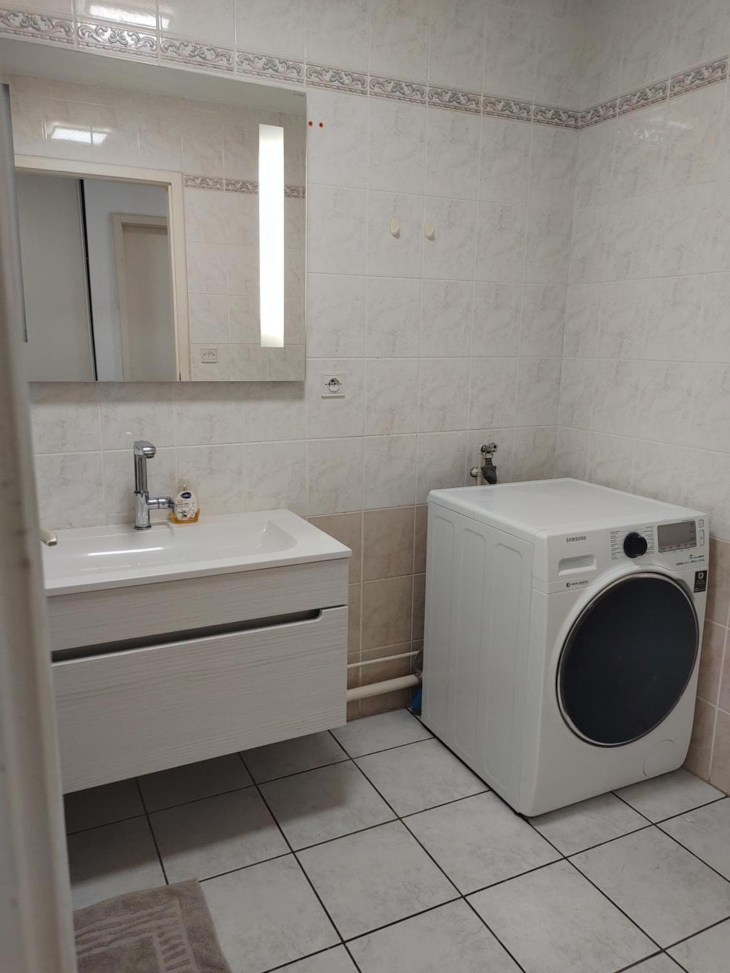 Appartement T3 Proche De Bale 생루이 외부 사진